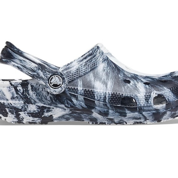 ❇️NWT❇️ Crocs Classic Lined Marbled Clog - Picture 8 of 10